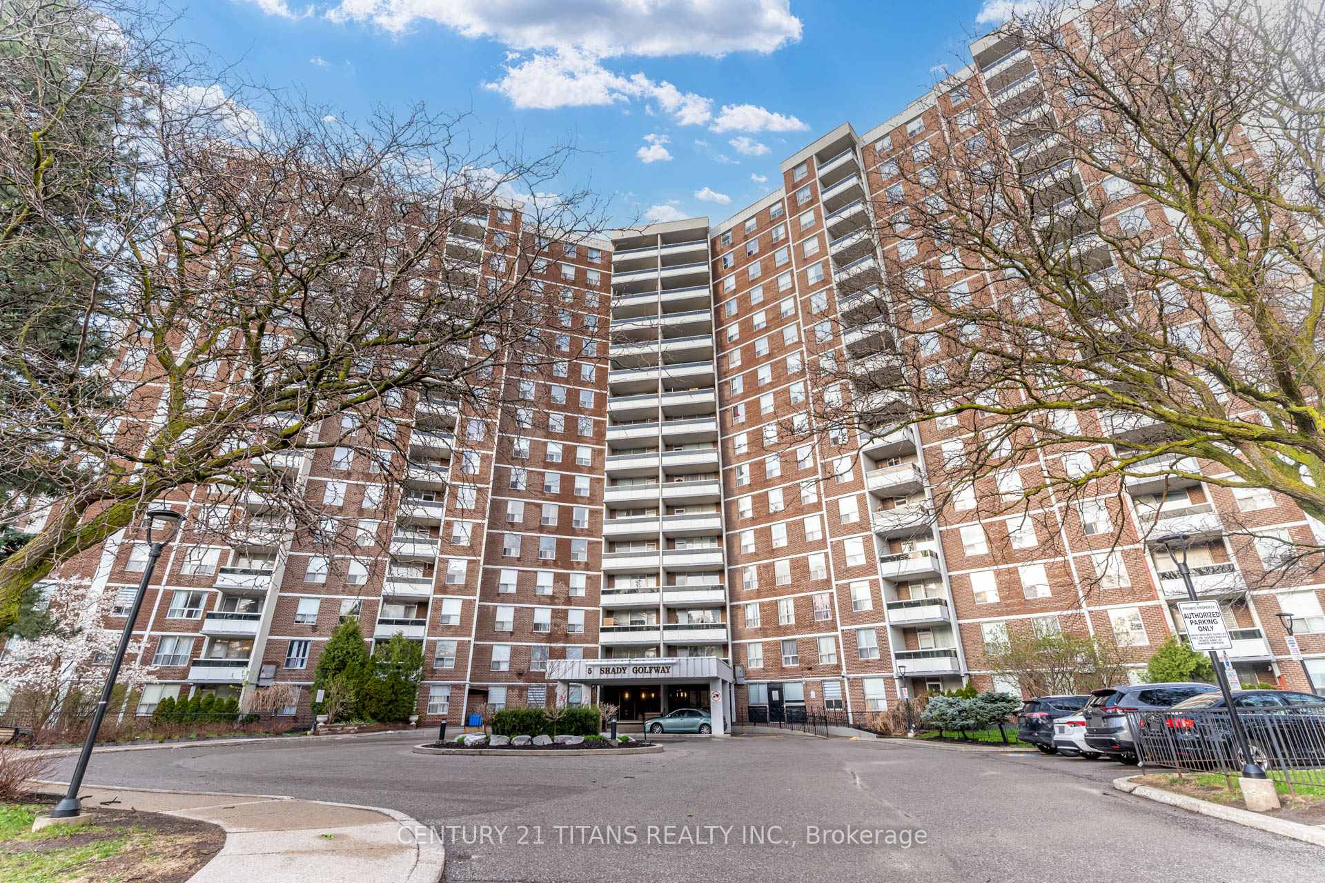 Front of Unit 1510, 5 Shady Golfway
