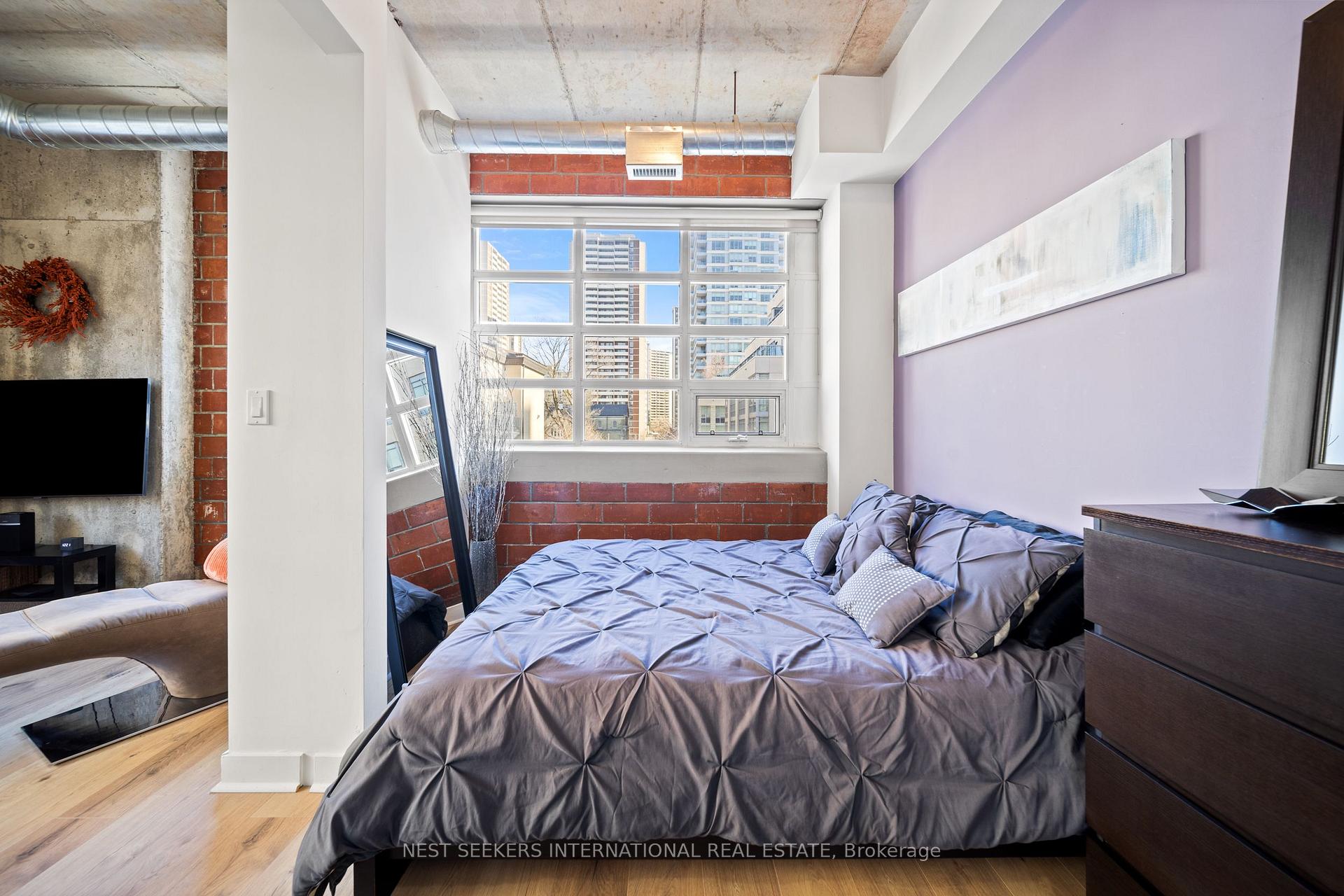 Photo 17 of Unit 302, 10 Wellesley Place, Toronto, North St. James Town — HOMEH