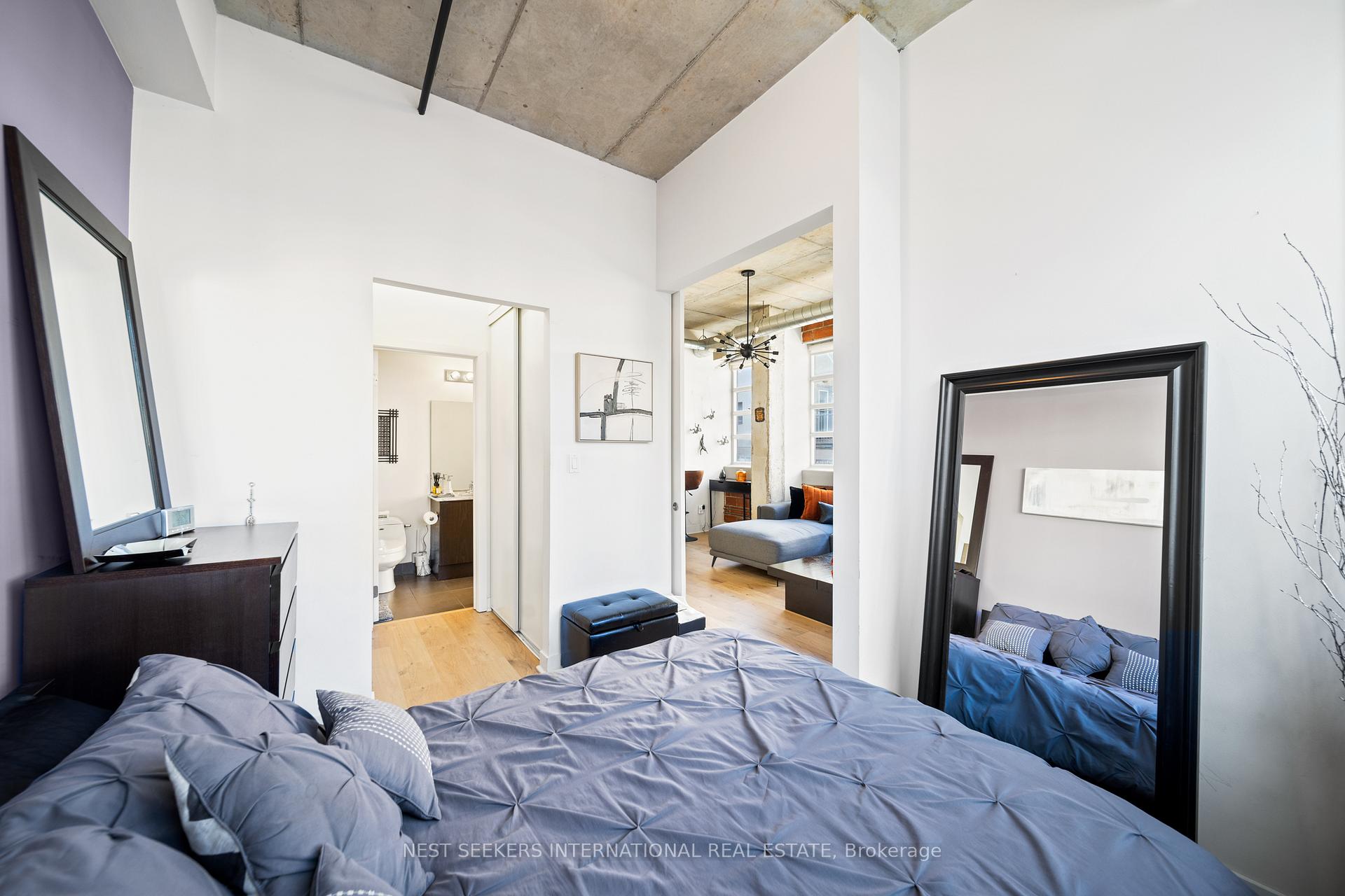 Photo 20 of Unit 302, 10 Wellesley Place, Toronto, North St. James Town — HOMEH