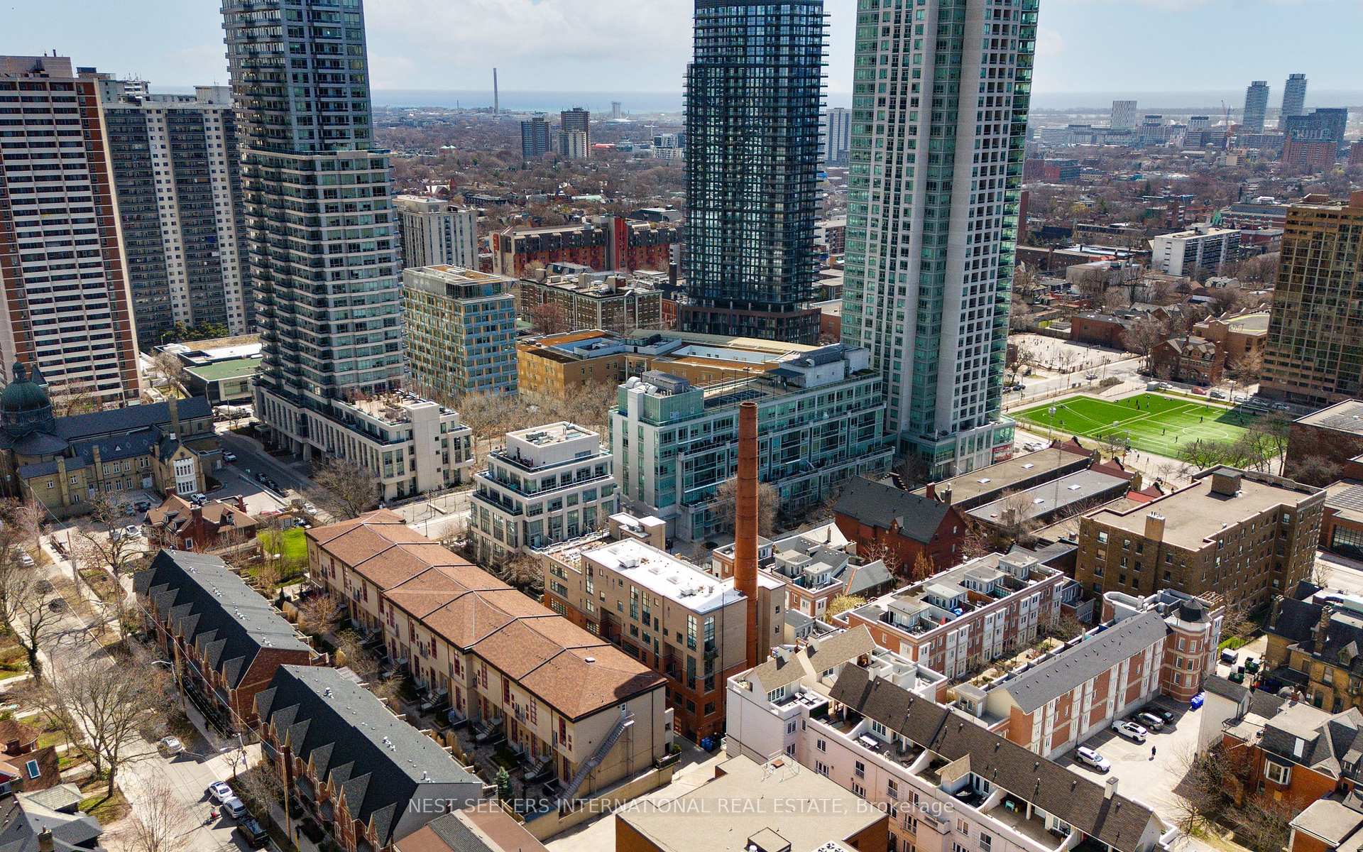 Photo 28 of Unit 302, 10 Wellesley Place, Toronto, North St. James Town — HOMEH
