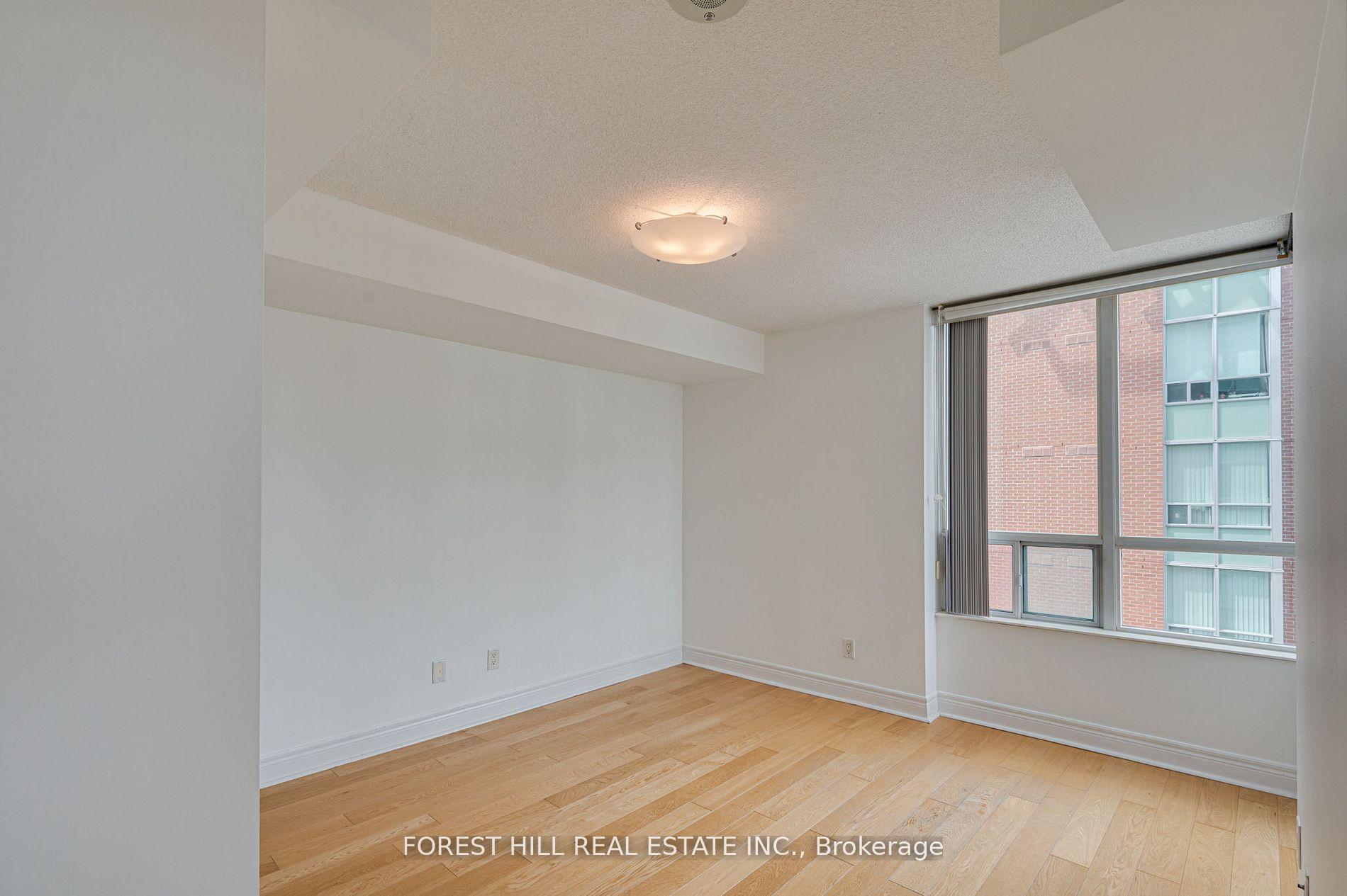 Photo 10 of Unit 807, 62 Suncrest Boulevard, Markham, Commerce Valley — HOMEH