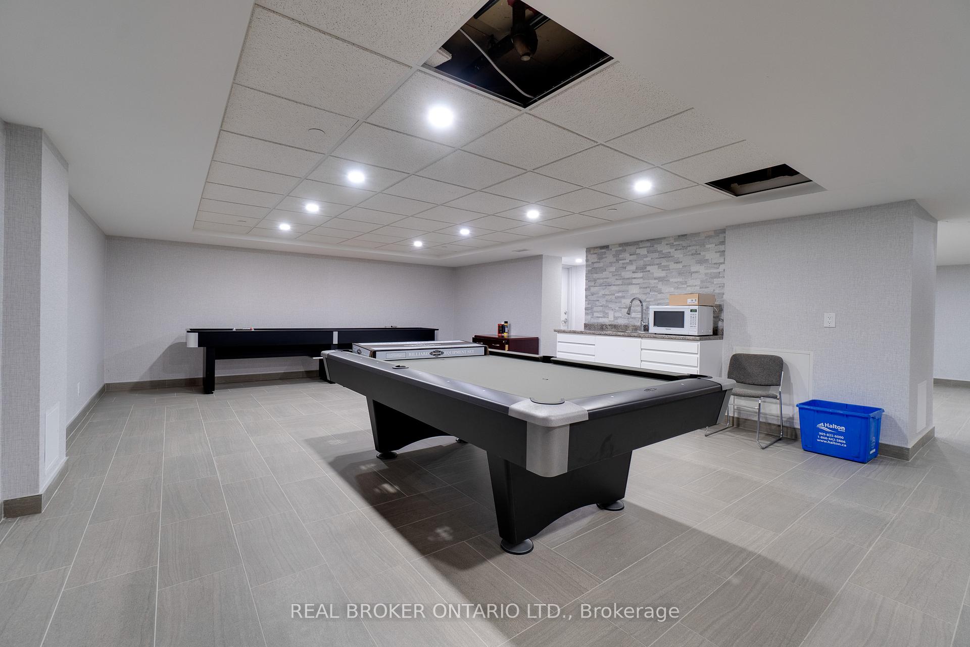 Photo 31 of Unit 705, 700 Dynes Road, Burlington, Roseland — HOMEH