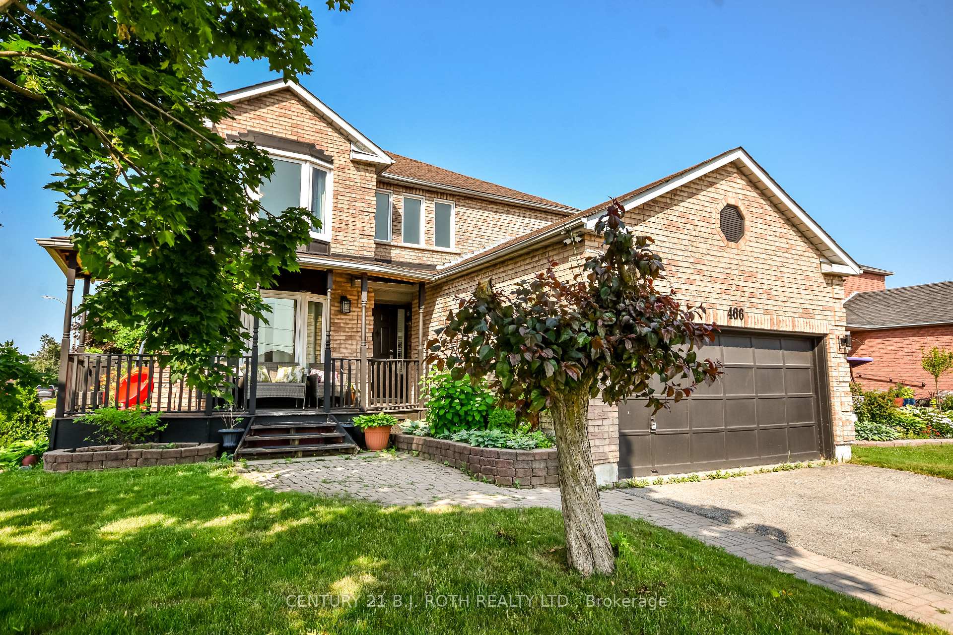 Photo 2 of 466 St Vincent Street, Barrie, Cundles East — HOMEH