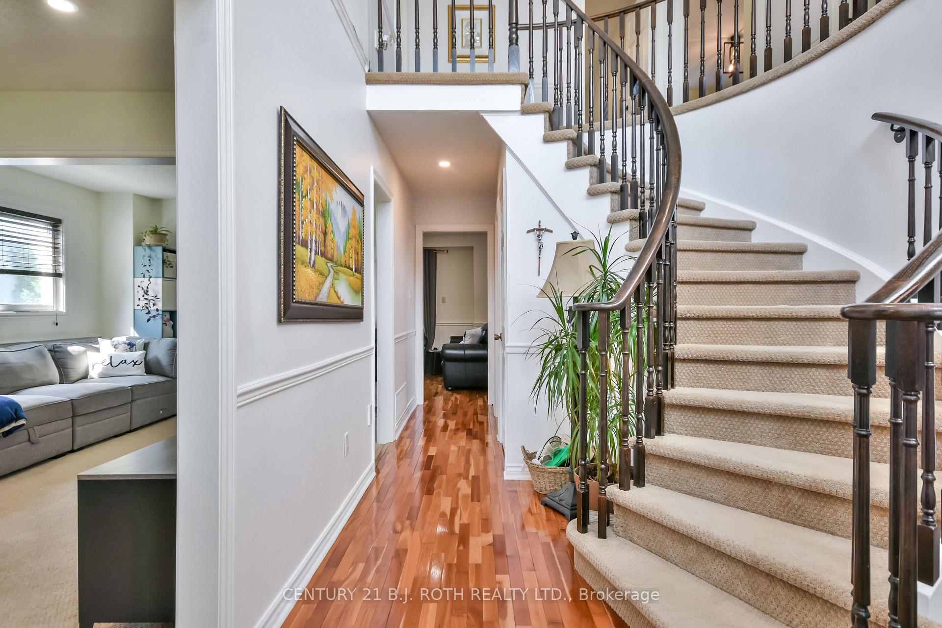 Photo 6 of 466 St Vincent Street, Barrie, Cundles East — HOMEH