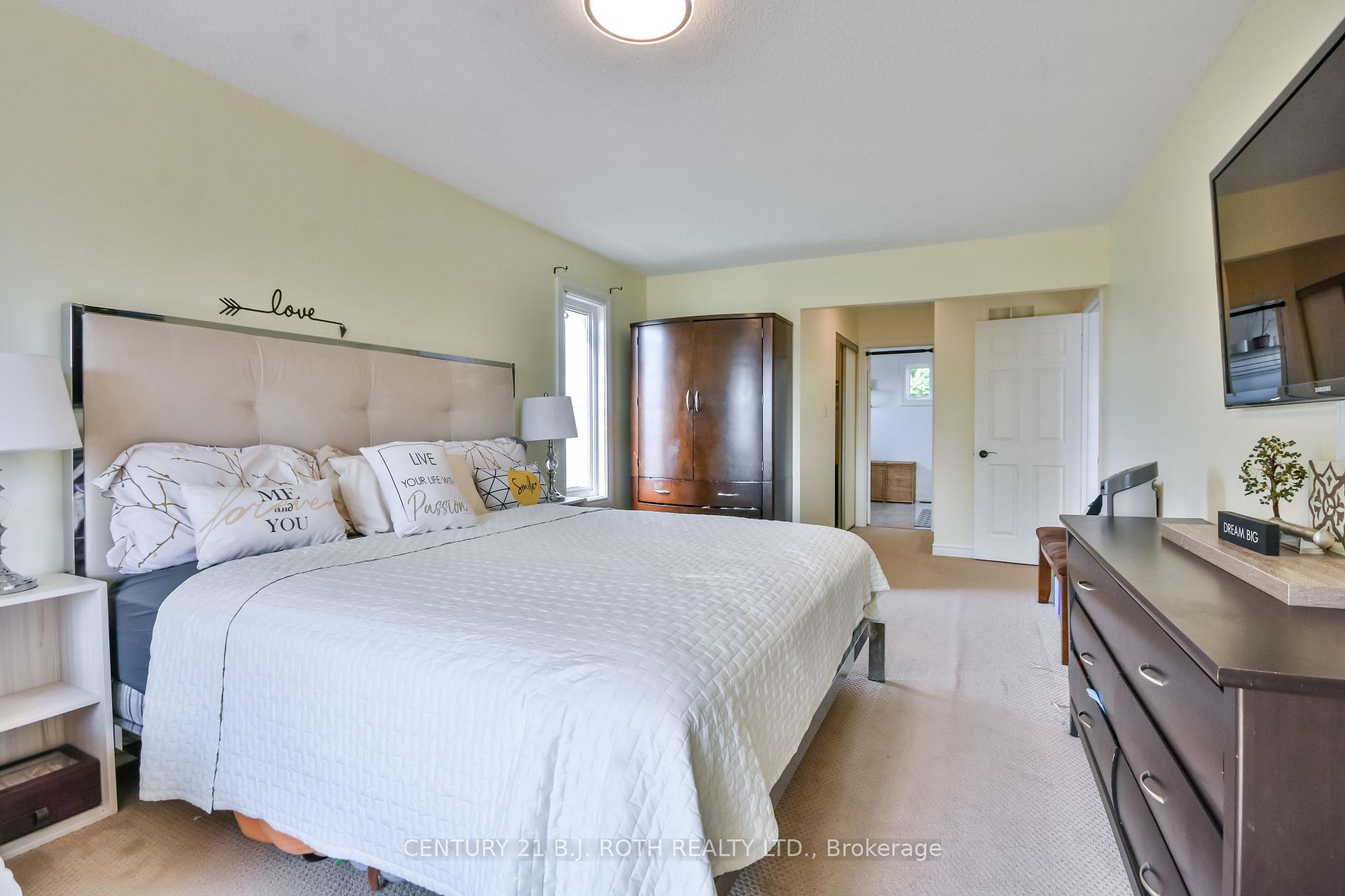 Photo 18 of 466 St Vincent Street, Barrie, Cundles East — HOMEH