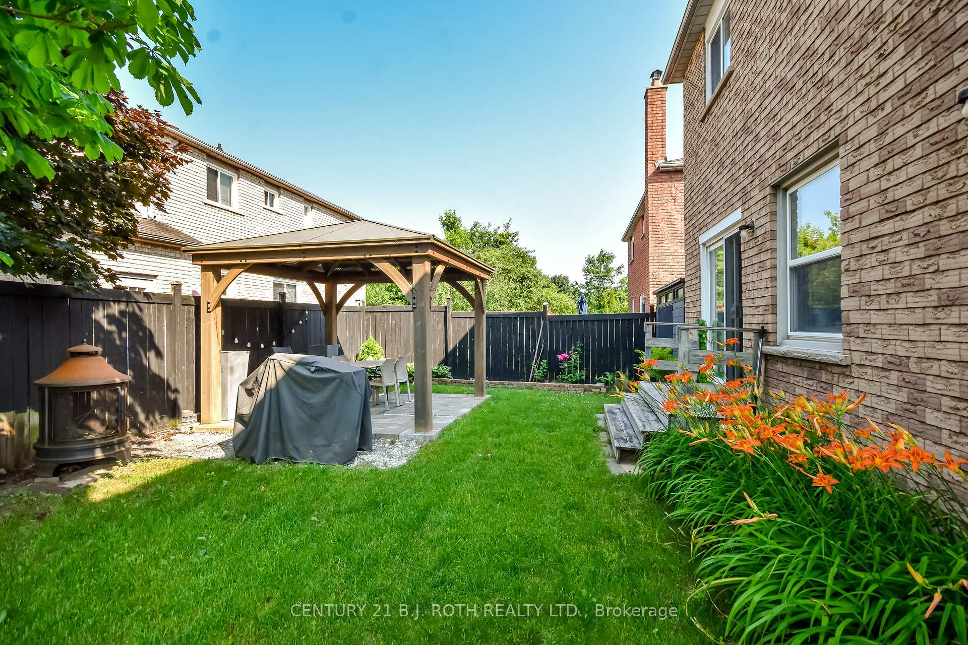 Photo 29 of 466 St Vincent Street, Barrie, Cundles East — HOMEH