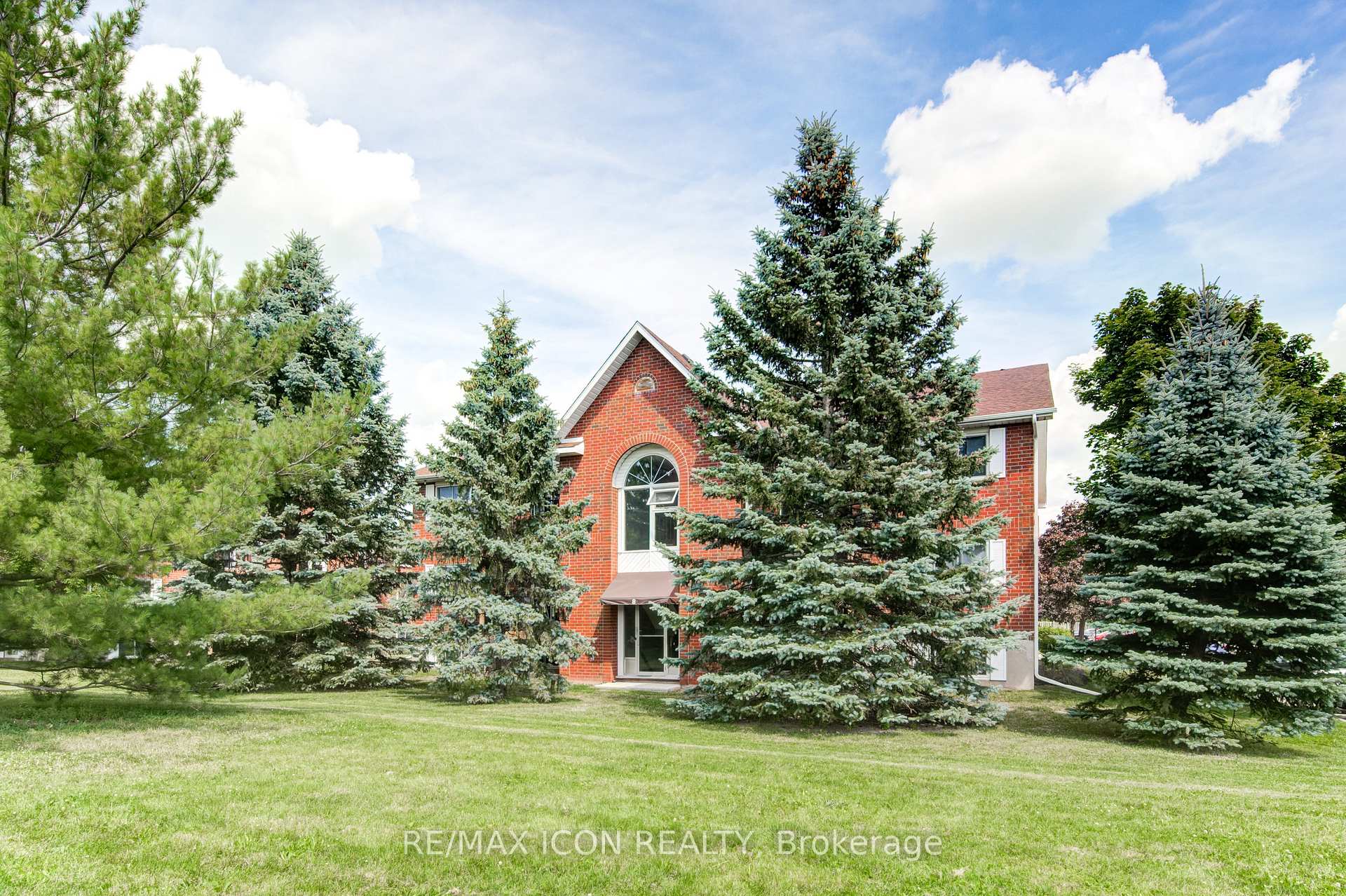 Photo 7 of Unit 601, 565 Greenfield Avenue, Kitchener — HOMEH