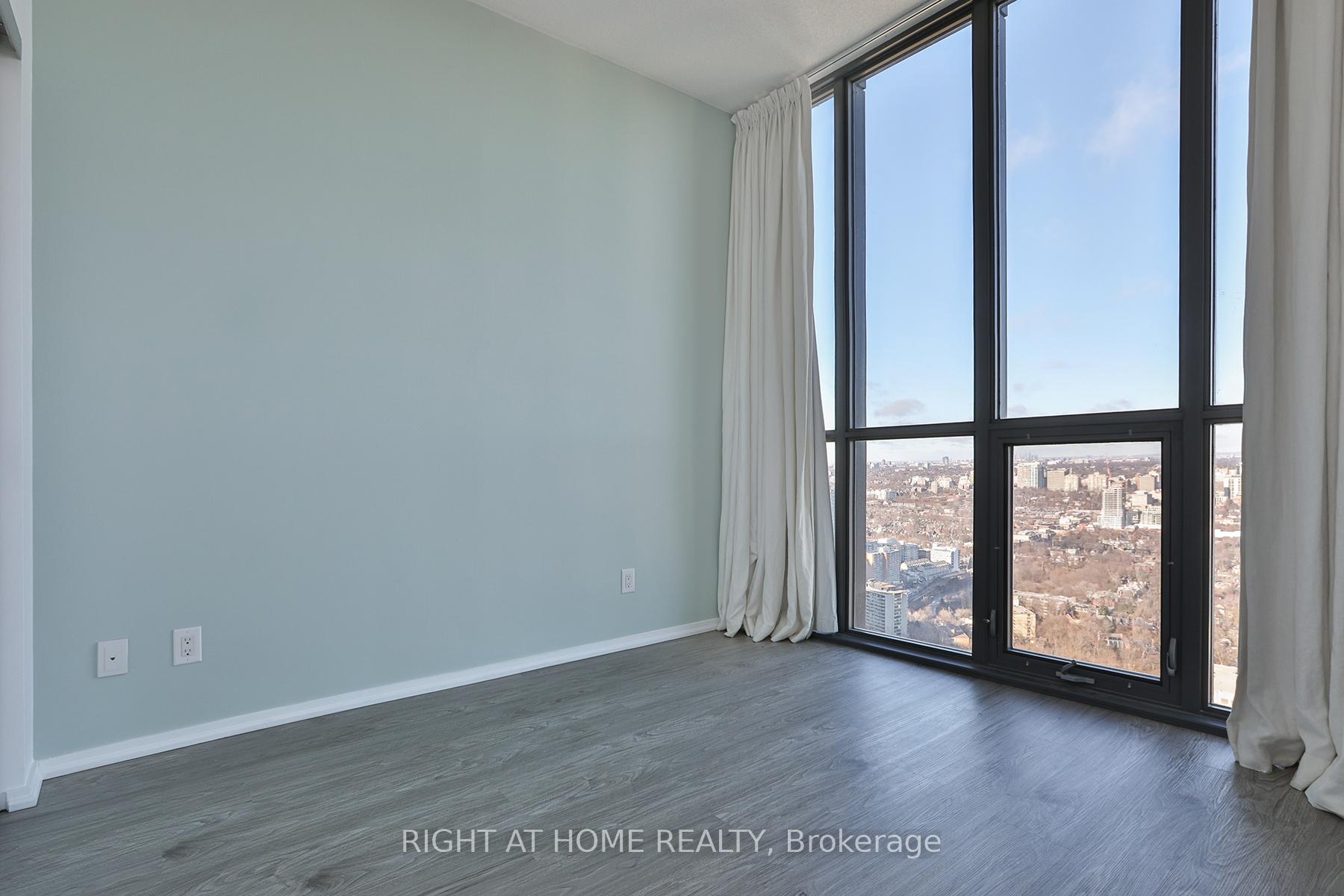 Photo 14 of Unit 4810, 101 Charles Street E, Toronto, Church-Yonge Corridor — HOMEH