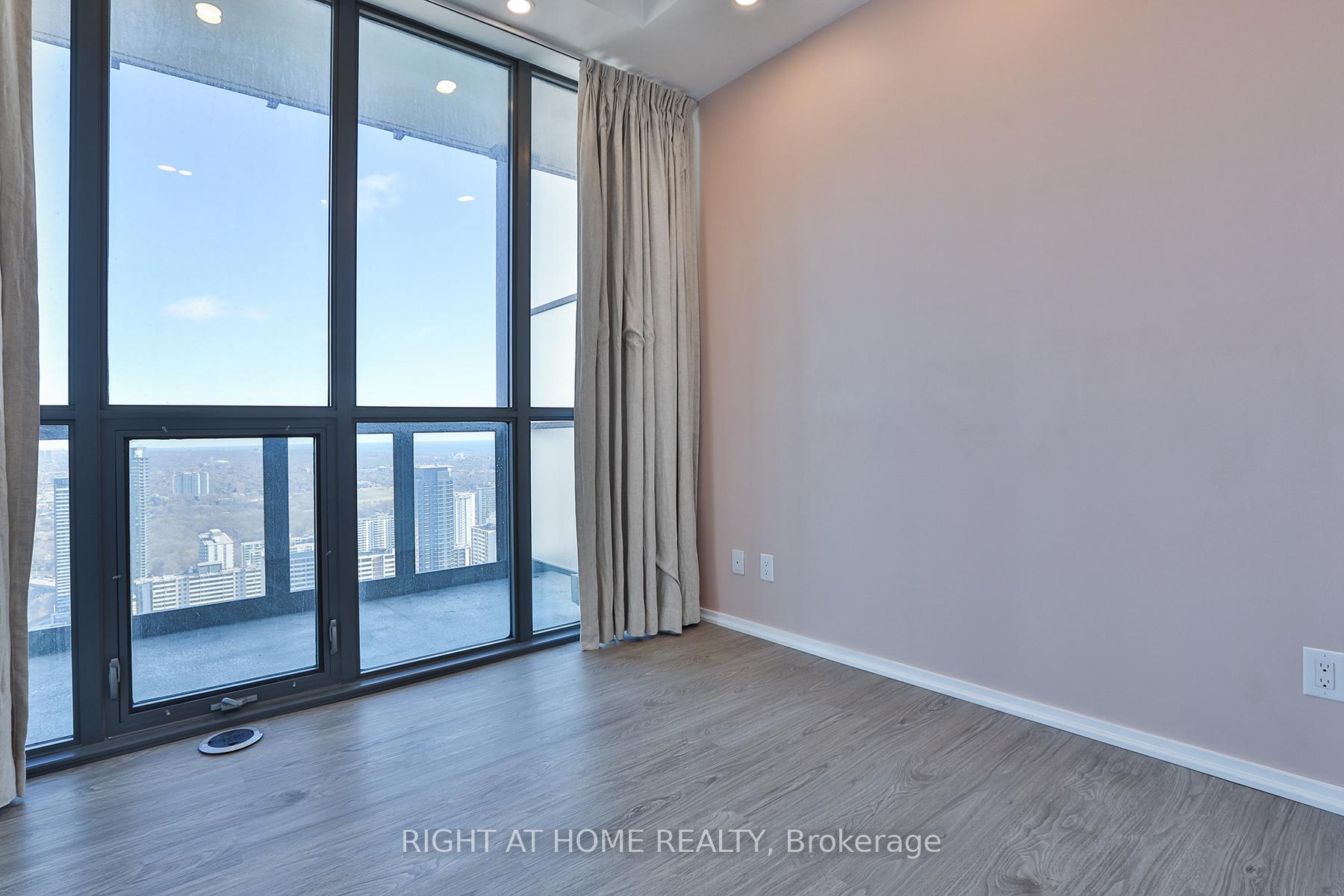 Photo 21 of Unit 4810, 101 Charles Street E, Toronto, Church-Yonge Corridor — HOMEH