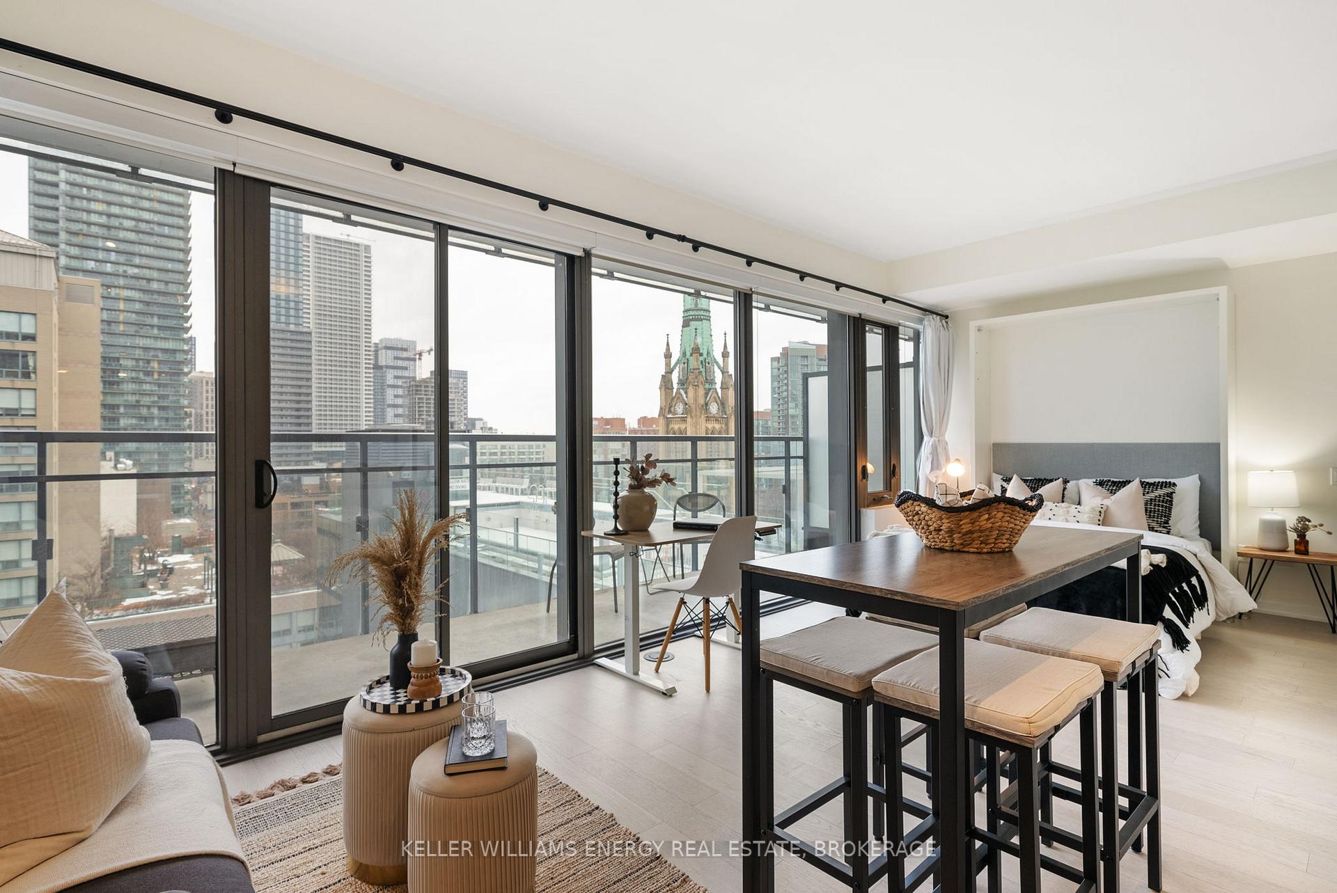 Photo 3 of Unit 1201, 60 Colborne Street, Toronto, Church-Yonge Corridor — HOMEH