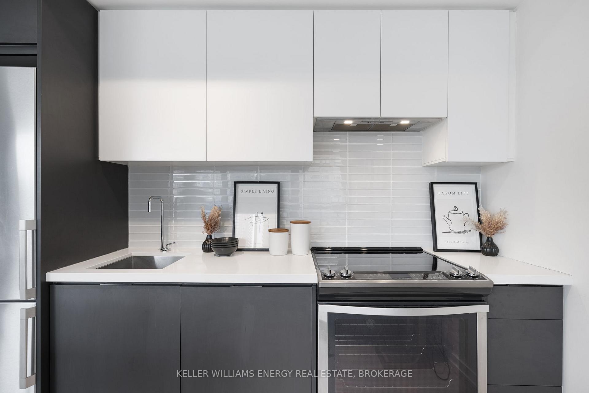 Photo 7 of Unit 1201, 60 Colborne Street, Toronto, Church-Yonge Corridor — HOMEH
