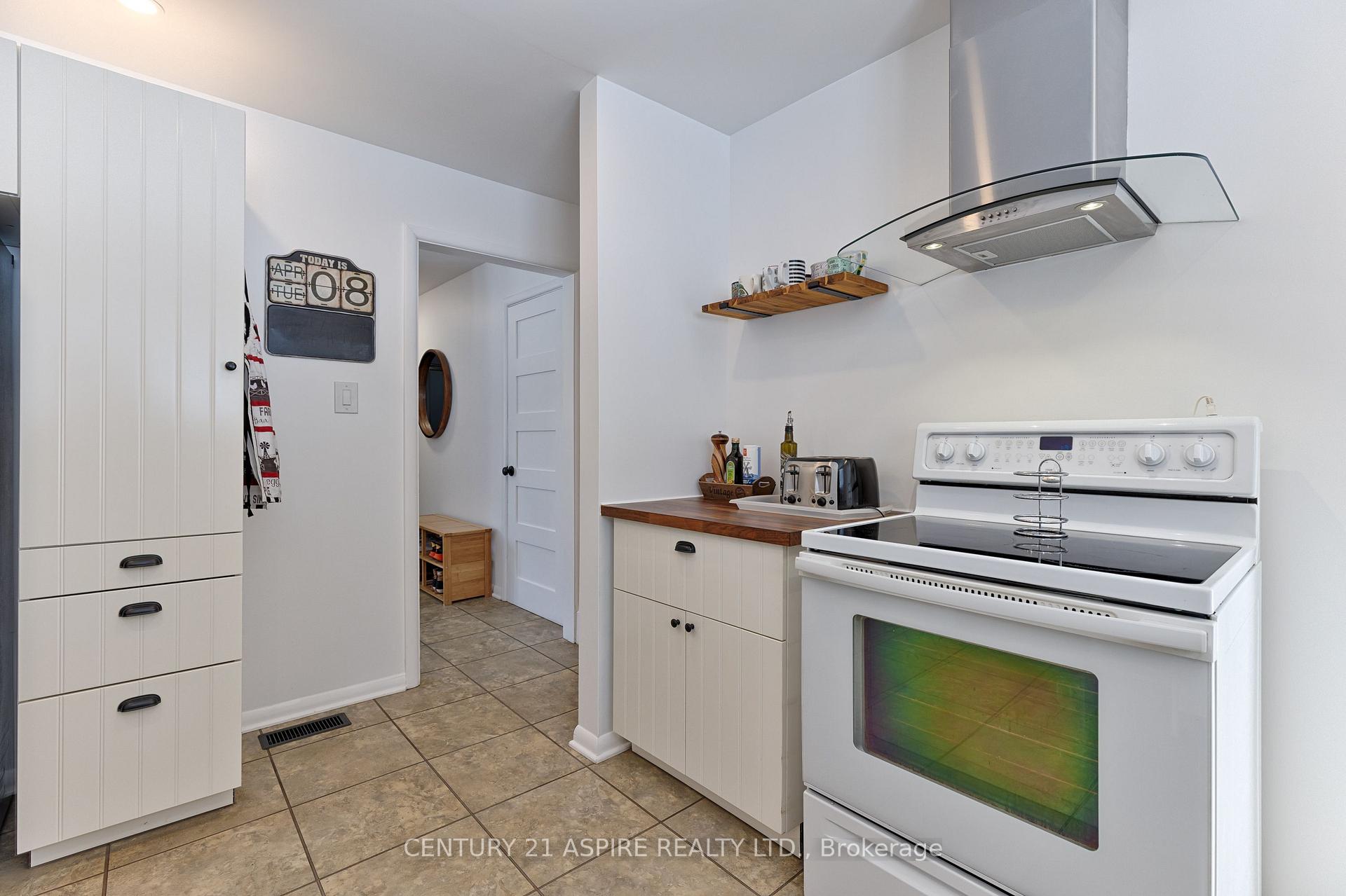 Photo 29 of 236 Thomas Street, Deep River — HOMEH