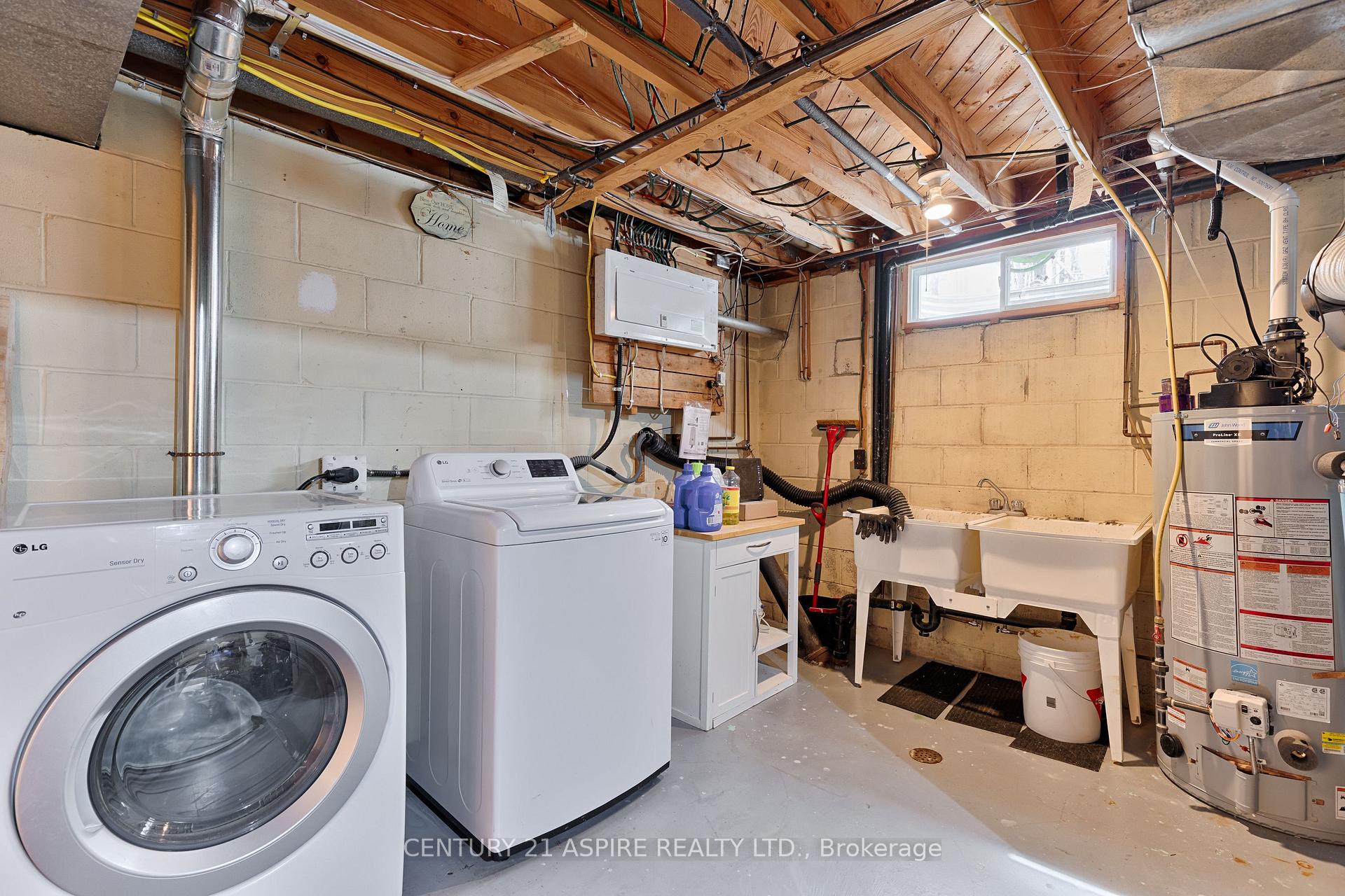 Photo 42 of 236 Thomas Street, Deep River — HOMEH