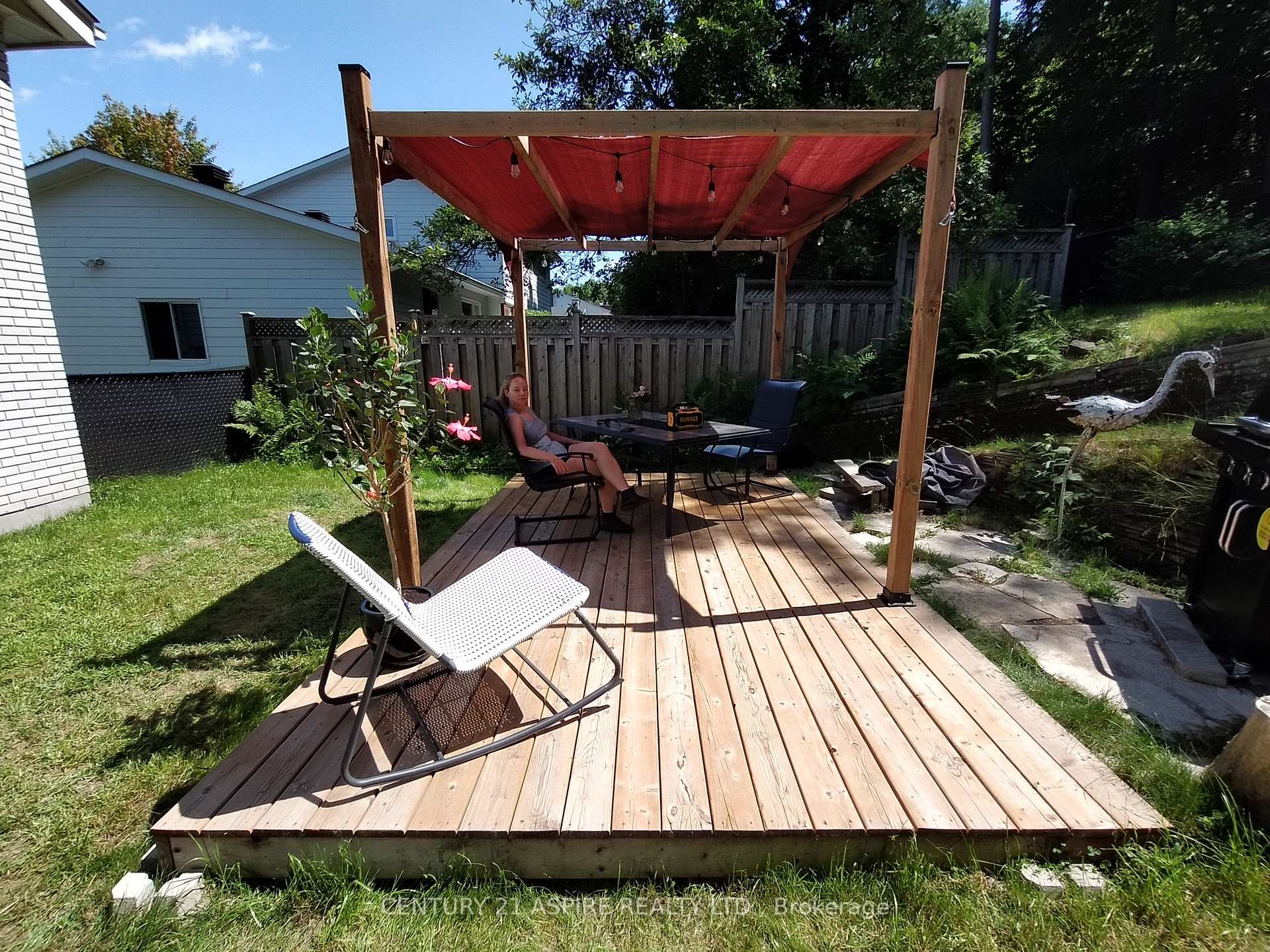 Photo 47 of 236 Thomas Street, Deep River — HOMEH