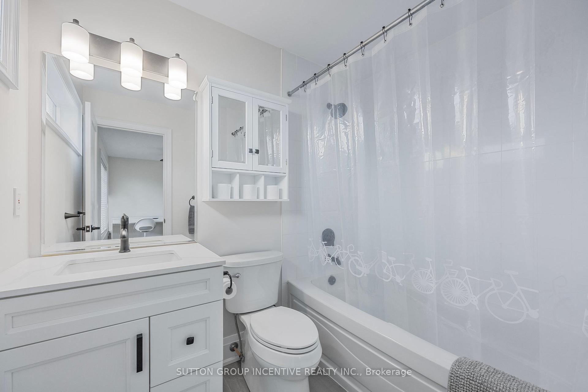 Photo 17 of Unit 8, 19 White Oaks Road, Barrie, Lakeshore — HOMEH