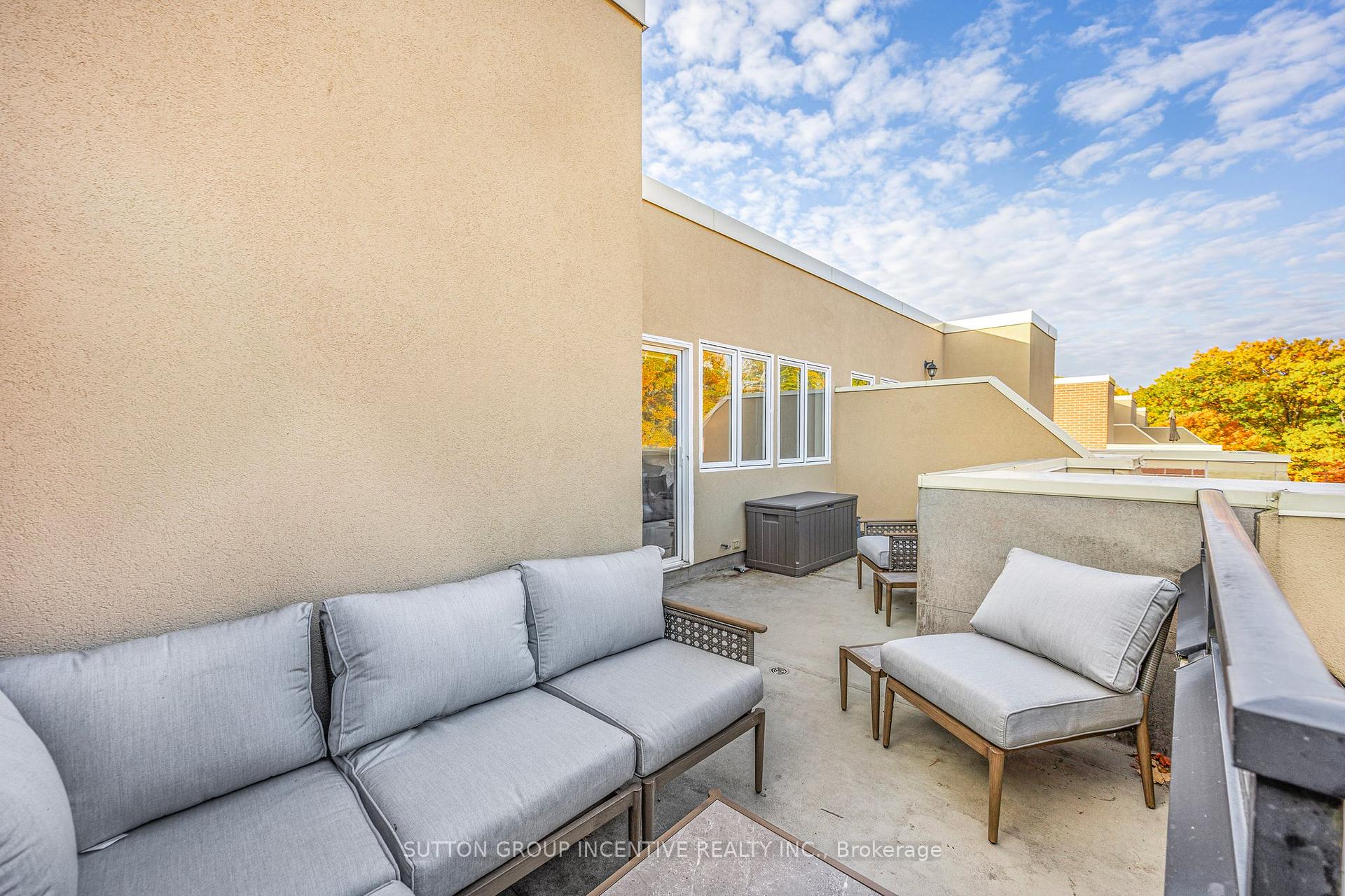 Photo 27 of Unit 8, 19 White Oaks Road, Barrie, Lakeshore — HOMEH