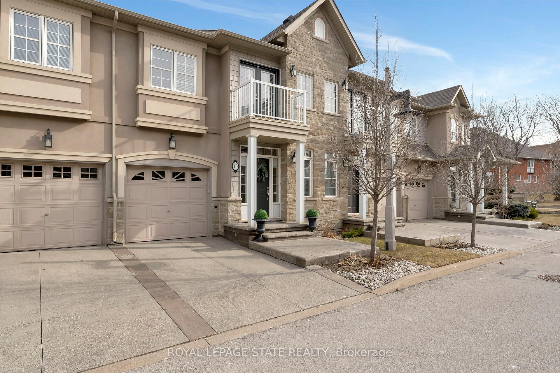 Photo 2 of Unit 10, 31 Sunvale Place, Hamilton, Lakeshore — HOMEH