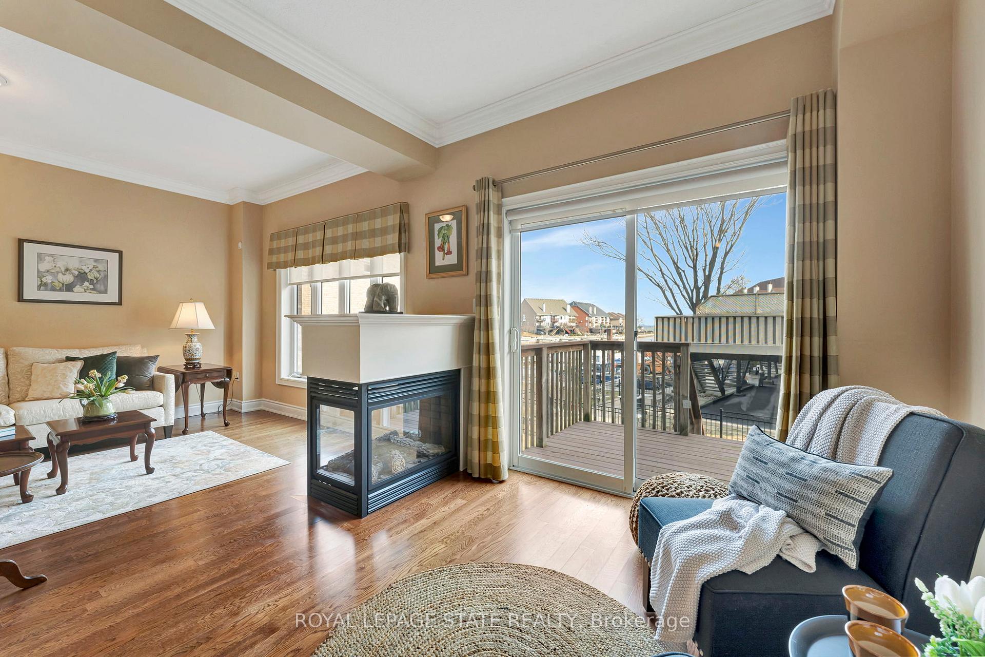 Photo 13 of Unit 10, 31 Sunvale Place, Hamilton, Lakeshore — HOMEH