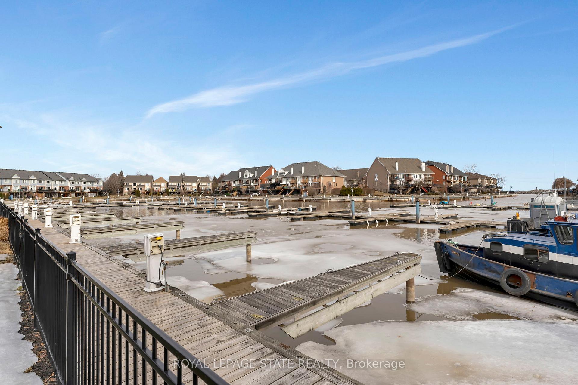 Photo 30 of Unit 10, 31 Sunvale Place, Hamilton, Lakeshore — HOMEH