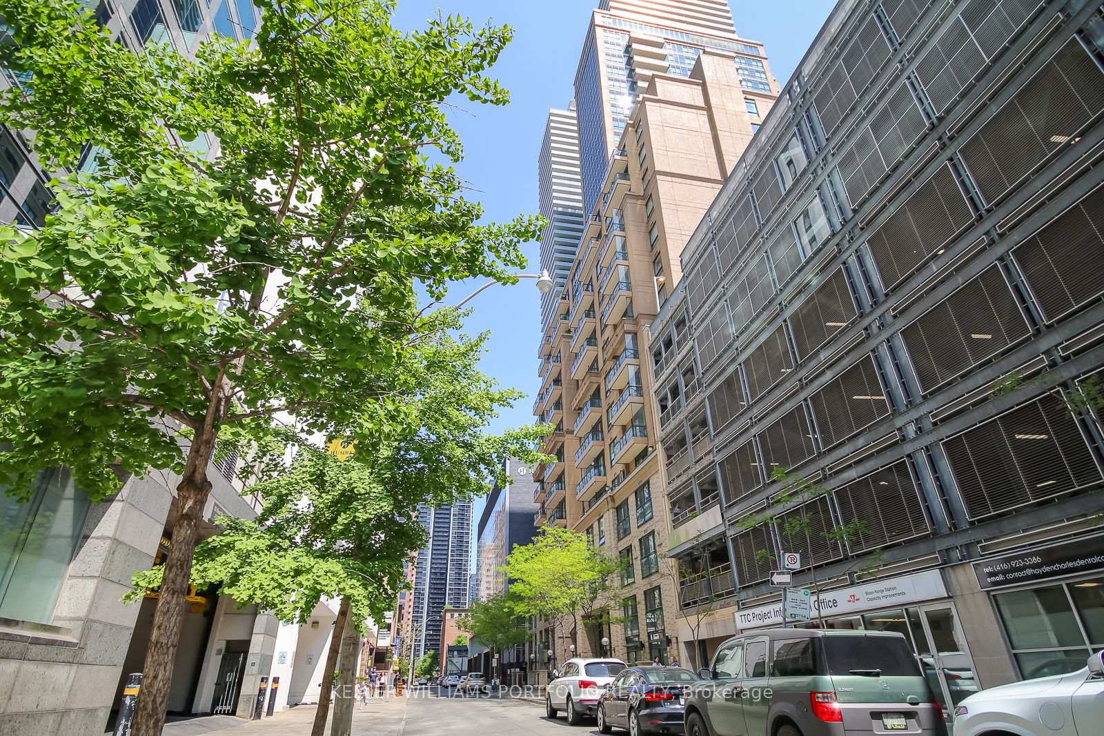 Photo 3 of Unit 413, 35 Hayden Street, Toronto, Church-Yonge Corridor — HOMEH