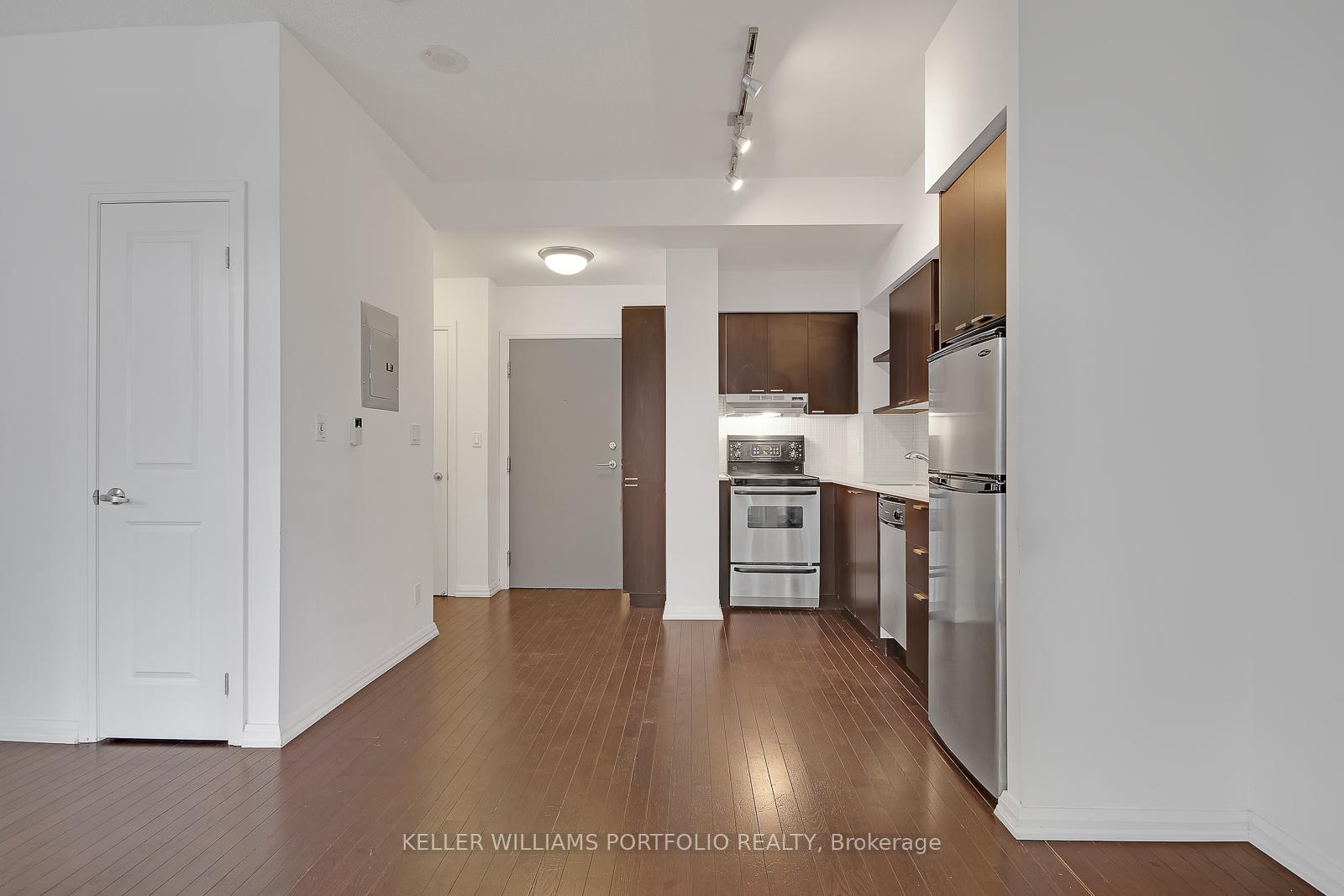 Photo 7 of Unit 413, 35 Hayden Street, Toronto, Church-Yonge Corridor — HOMEH