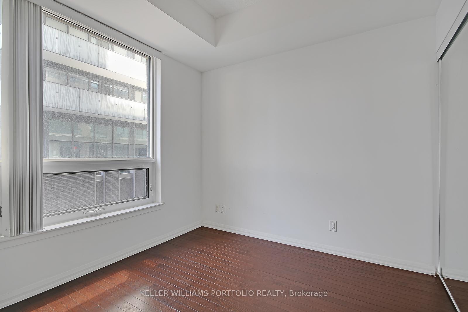 Photo 5 of Unit 413, 35 Hayden Street, Toronto, Church-Yonge Corridor — HOMEH