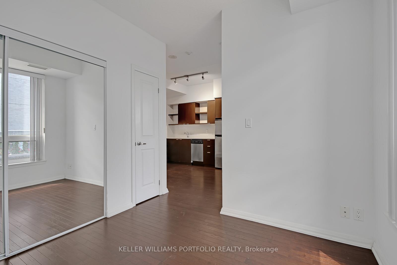 Photo 6 of Unit 413, 35 Hayden Street, Toronto, Church-Yonge Corridor — HOMEH