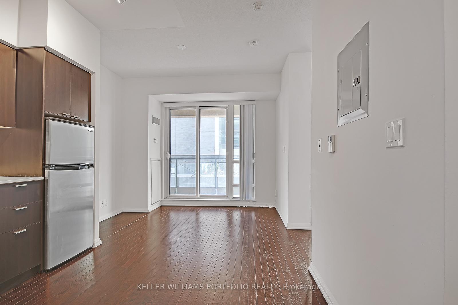 Photo 8 of Unit 413, 35 Hayden Street, Toronto, Church-Yonge Corridor — HOMEH
