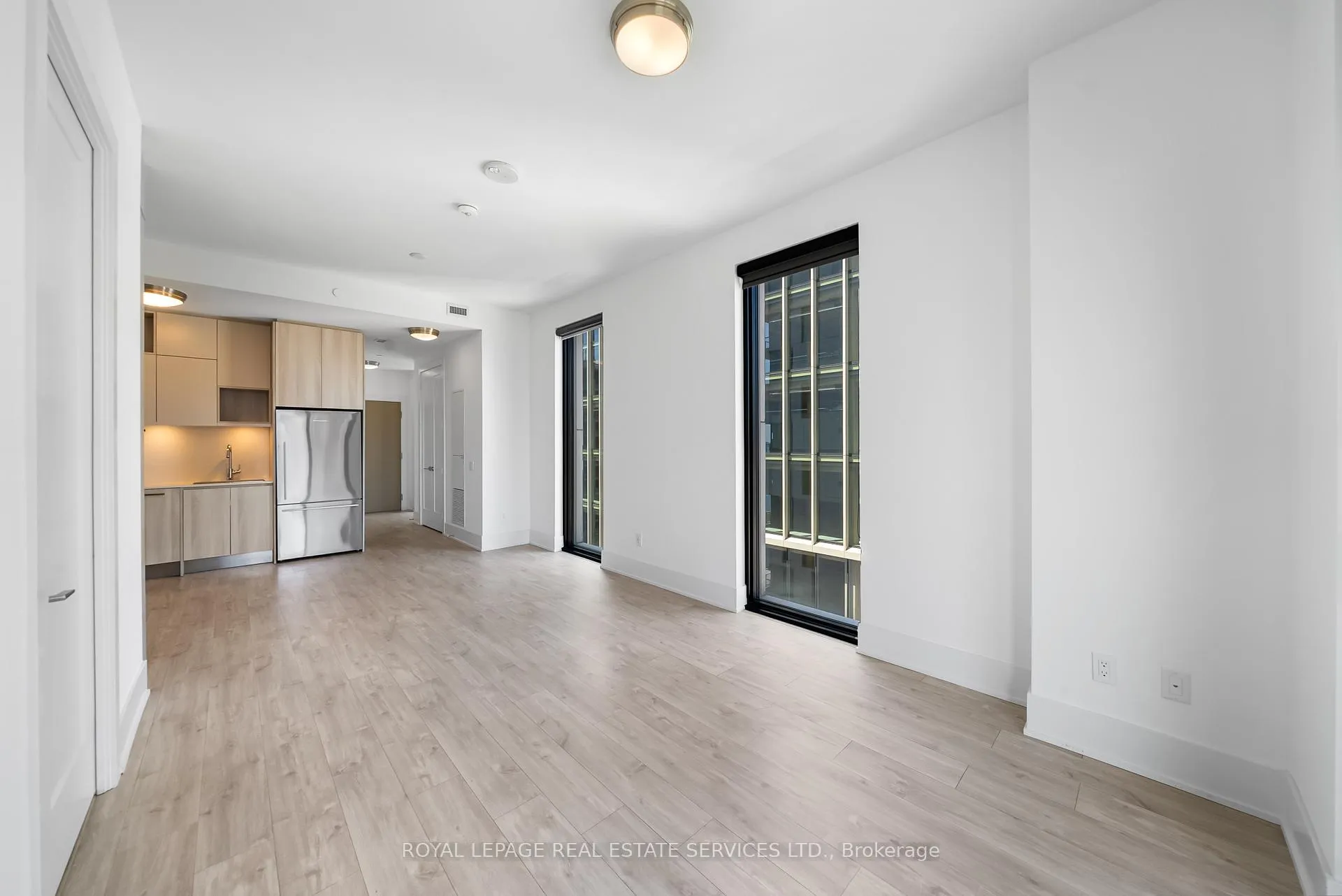 Photo 5 of Unit 922, 118 Merchants' Wharf, Toronto, Waterfront Communities — HOMEH