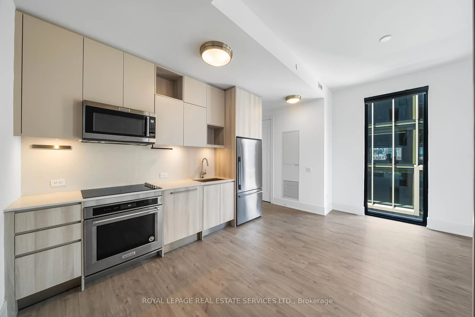 Photo 9 of Unit 922, 118 Merchants' Wharf, Toronto, Waterfront Communities — HOMEH