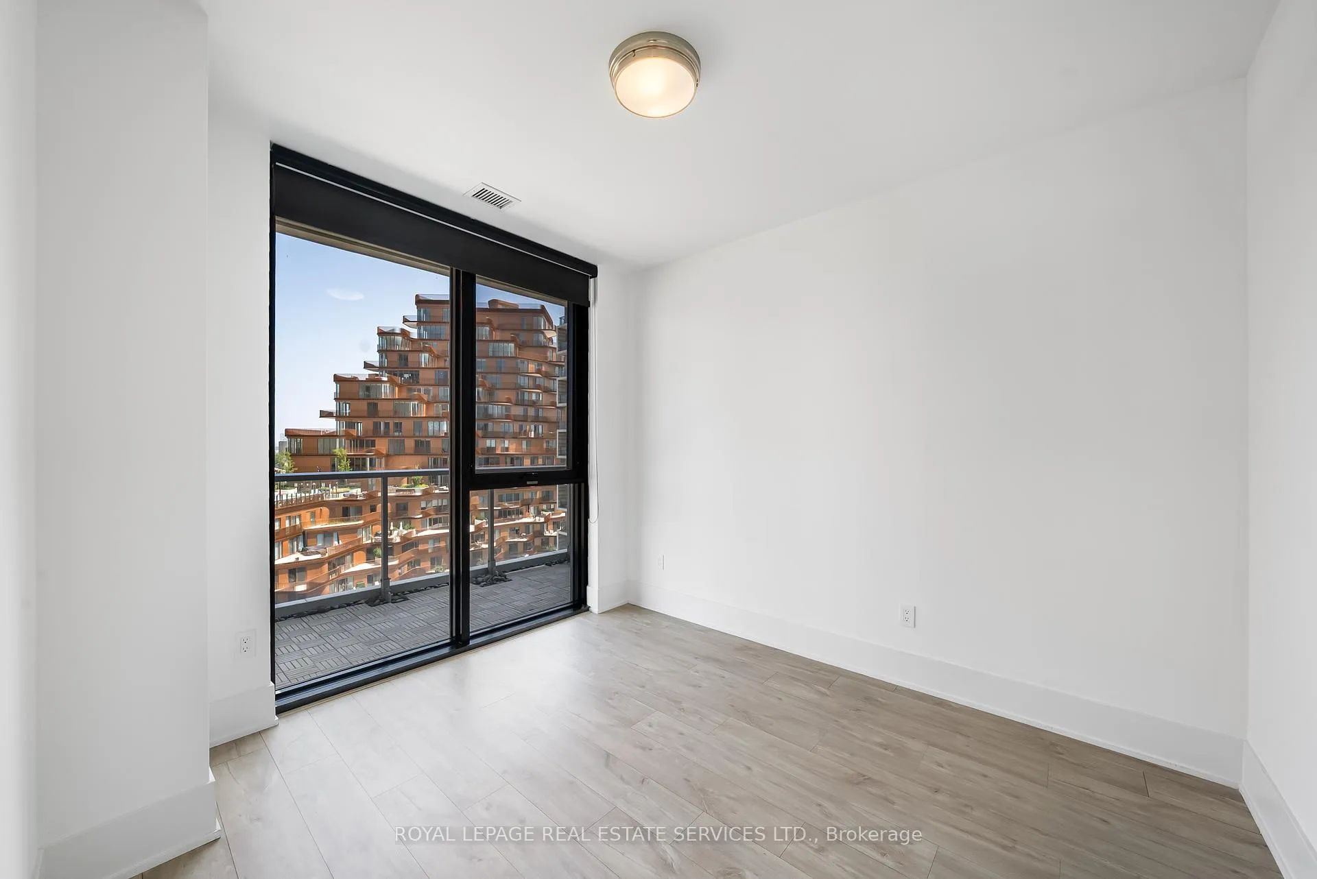 Photo 20 of Unit 922, 118 Merchants' Wharf, Toronto, Waterfront Communities — HOMEH