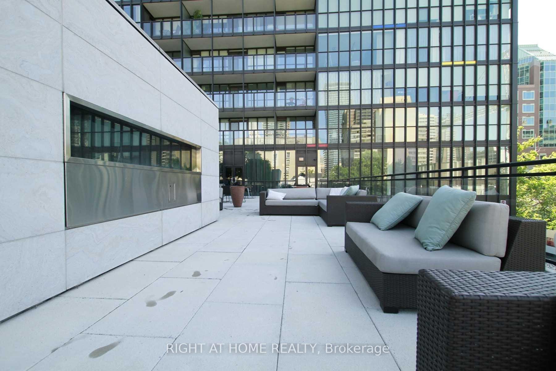 Photo 17 of Unit 2301, 110 Charles Street E, Toronto, Church-Yonge Corridor — HOMEH