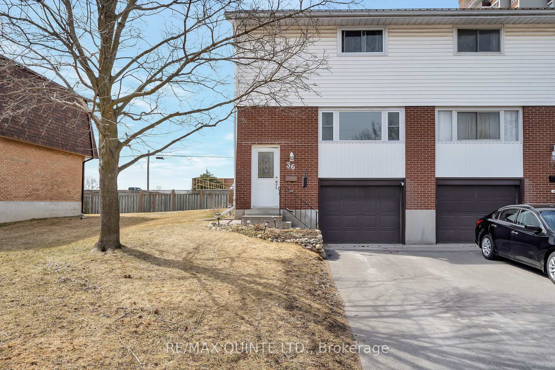 Photo 2 of 36 Ohare Street, Belleville, Belleville Ward — HOMEH