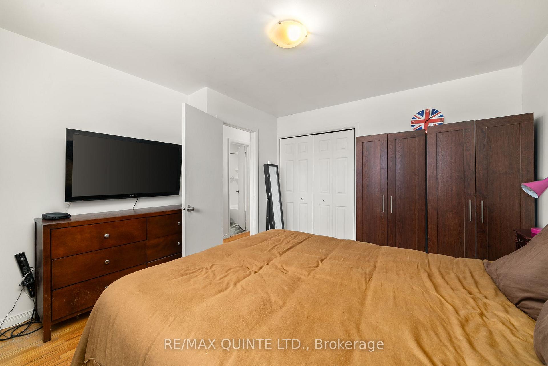 Photo 17 of 36 Ohare Street, Belleville, Belleville Ward — HOMEH
