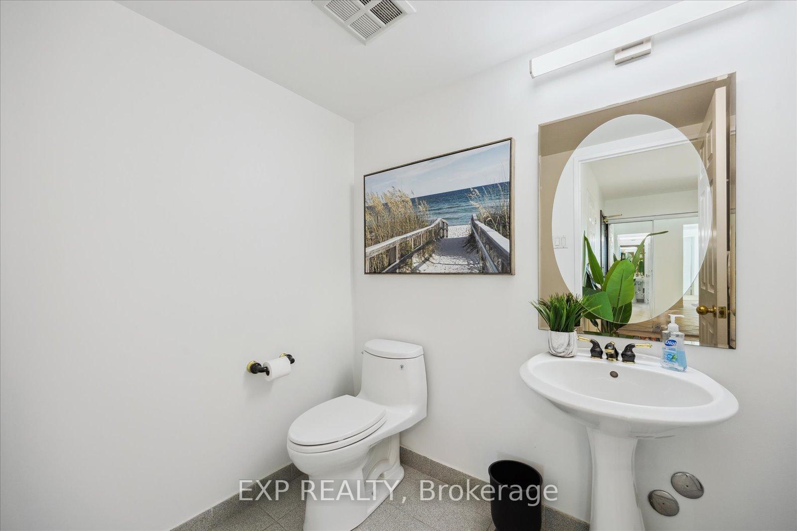 Photo 46 of Unit 705, 7905 Bayview Avenue, Markham, Aileen-Willowbrook — HOMEH