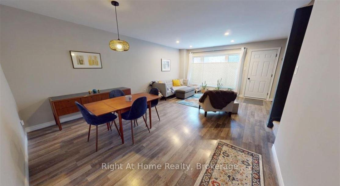 Photo 2 of Unit 49, 15 Green Valley Drive, Kitchener — HOMEH