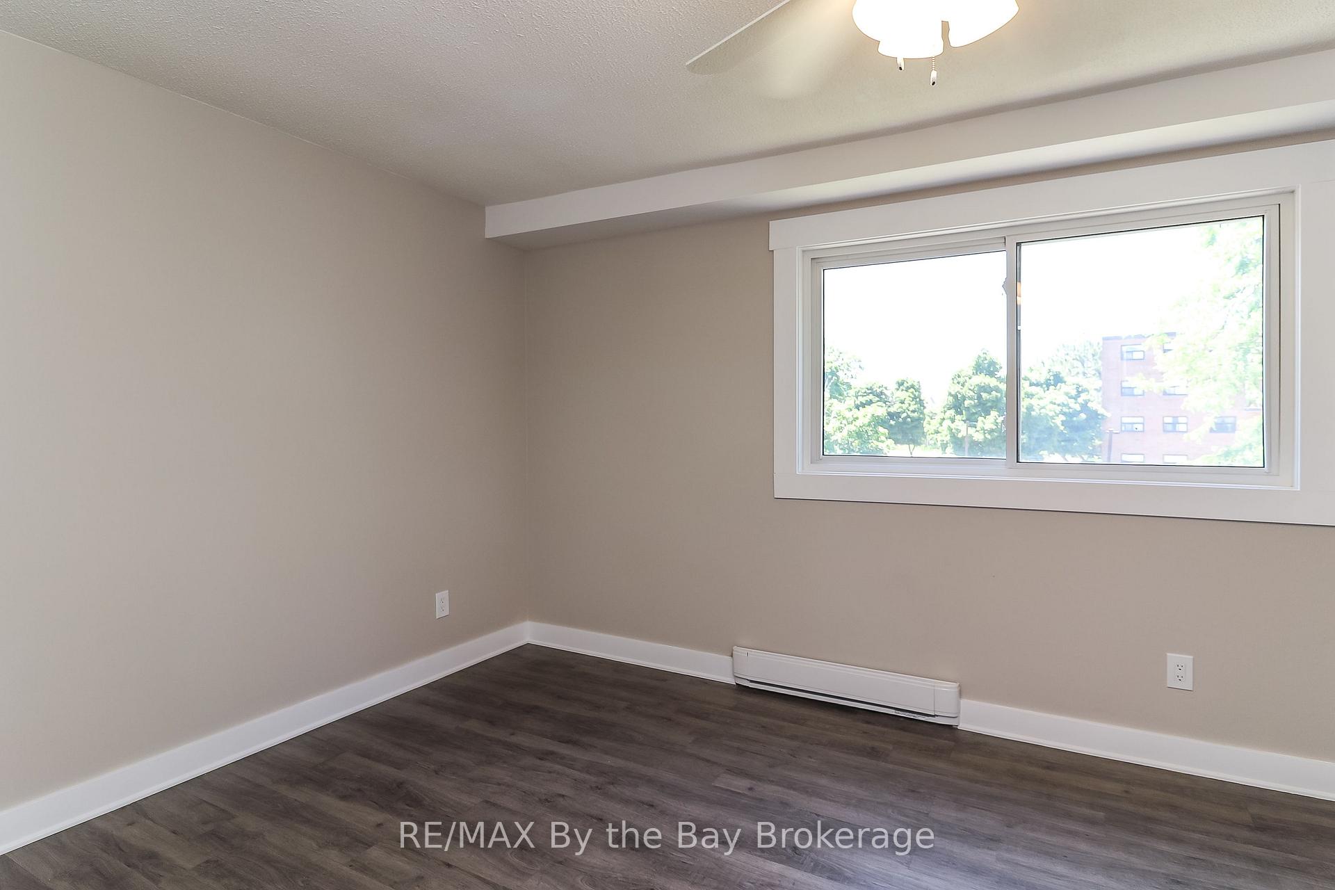 Photo 30 of 602 Tenth Street, Collingwood — HOMEH