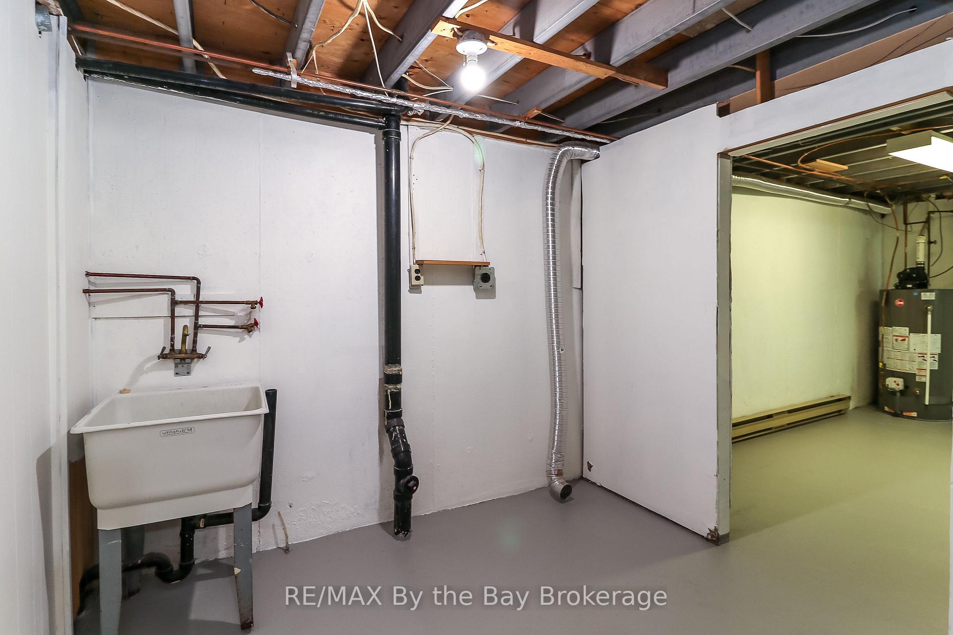 Photo 33 of 602 Tenth Street, Collingwood — HOMEH