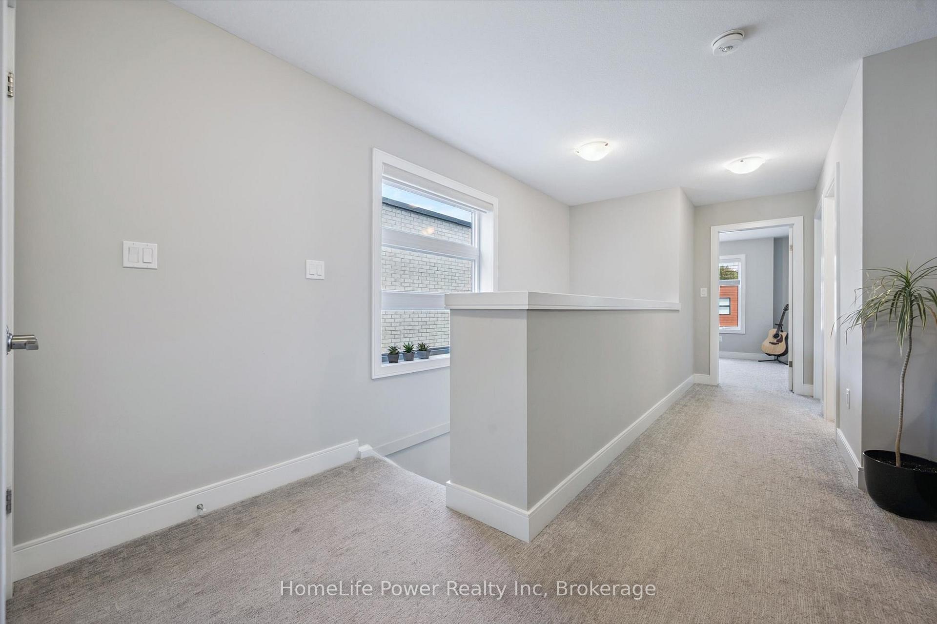Photo 18 of Unit 106, 60 Arkell Road, Guelph, Kortright East — HOMEH