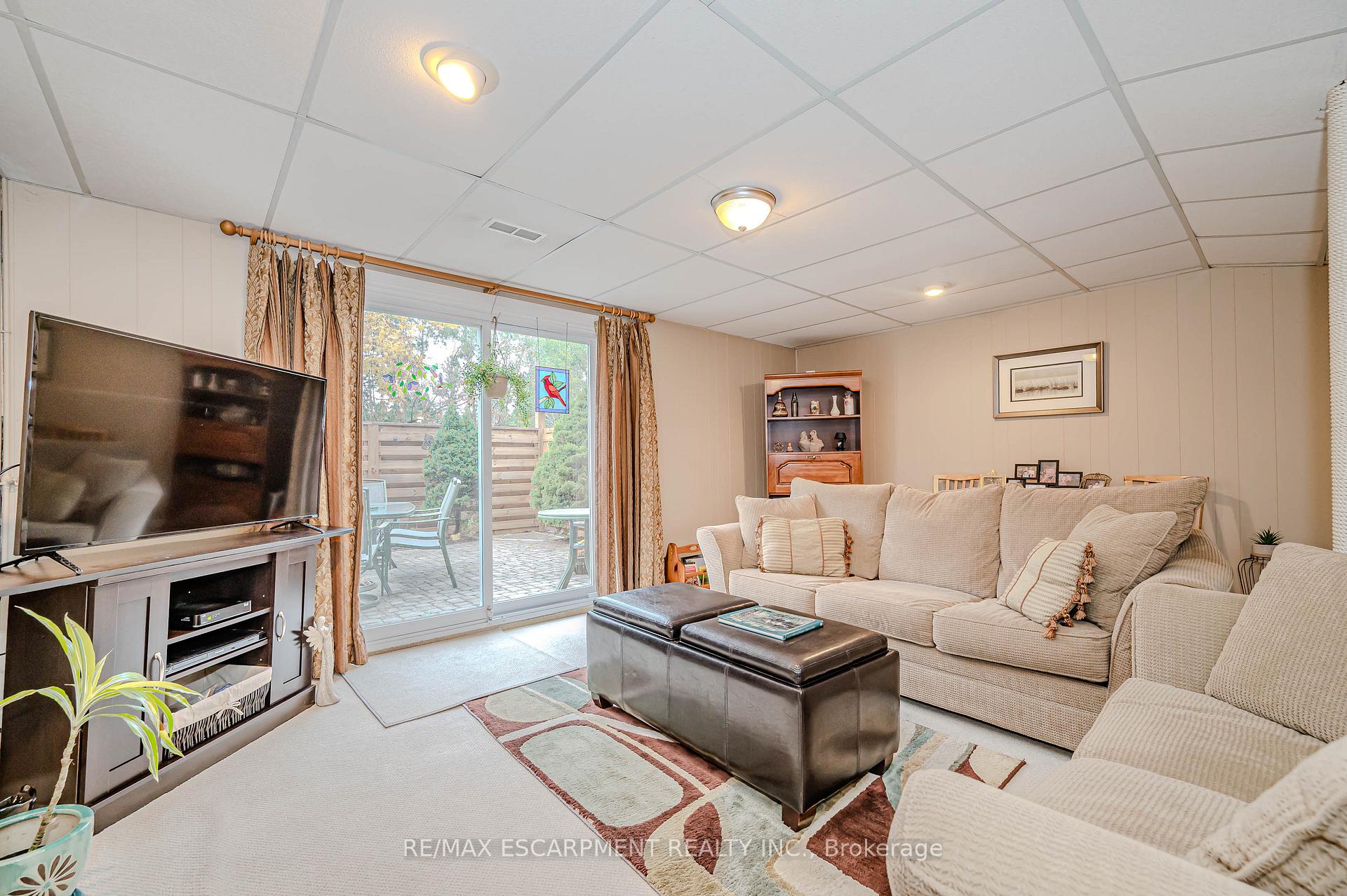Photo 25 of Unit 61, 3029 Glencrest Road, Burlington, Roseland — HOMEH