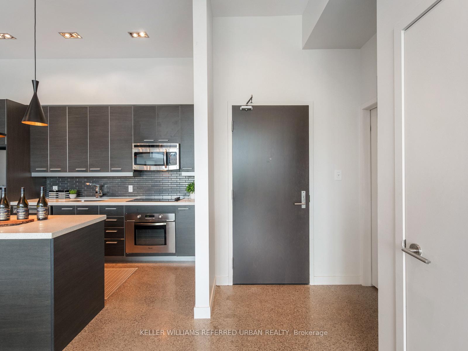 Photo 8 of Unit Ph 504, 52 Sumach Street, Toronto, Moss Park — HOMEH