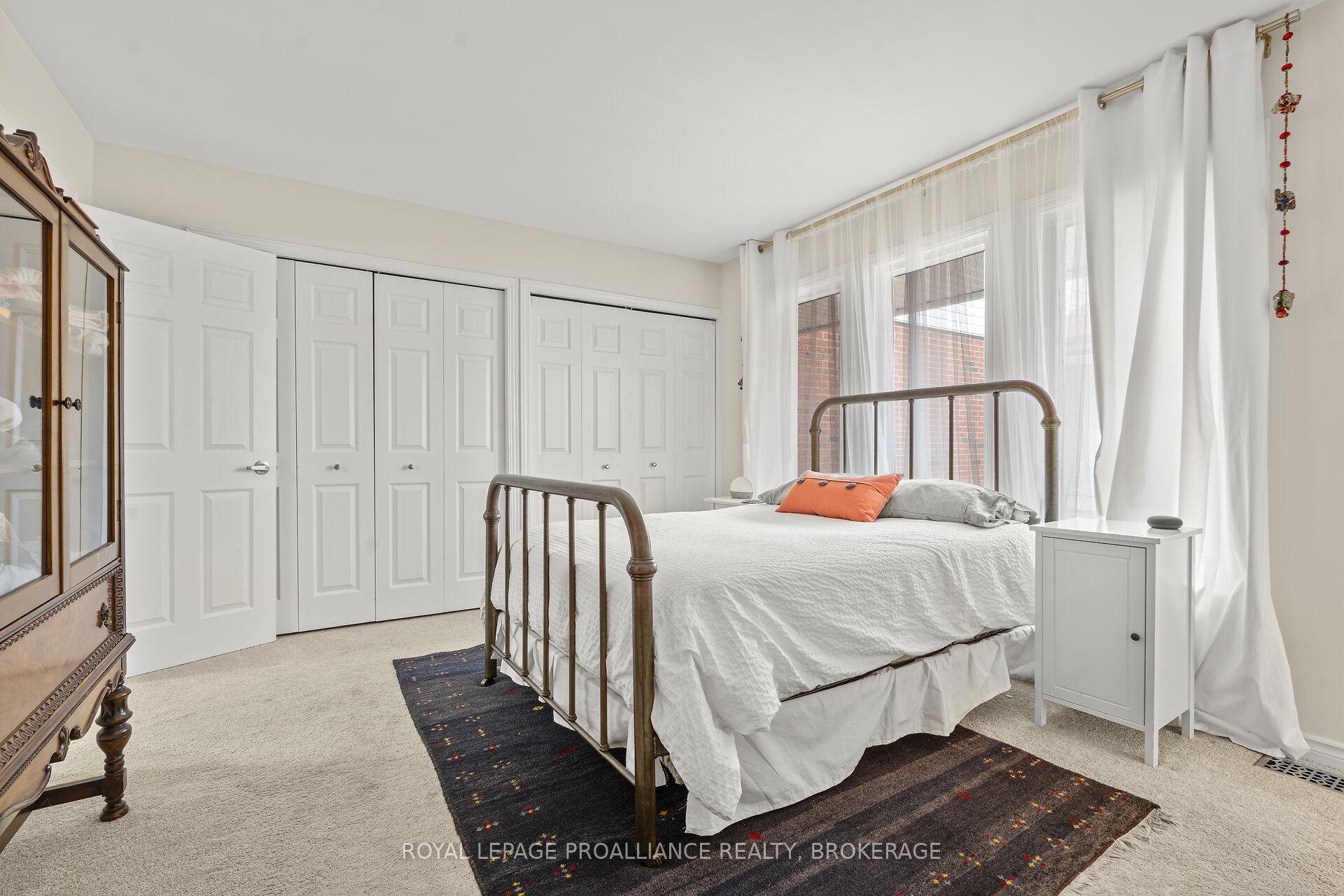 Photo 21 of Unit 42, 1 Place D'armes, Kingston, East of Sir John A. Blvd — HOMEH