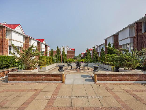 Photo 32 of Unit 42, 1 Place D'armes, Kingston, East of Sir John A. Blvd — HOMEH