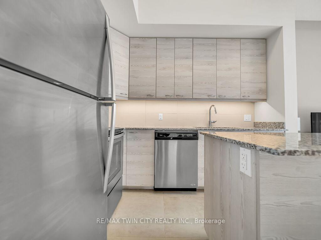 Photo 13 of Unit 302, 280 Lester Street, Waterloo, Beechwood/University — HOMEH