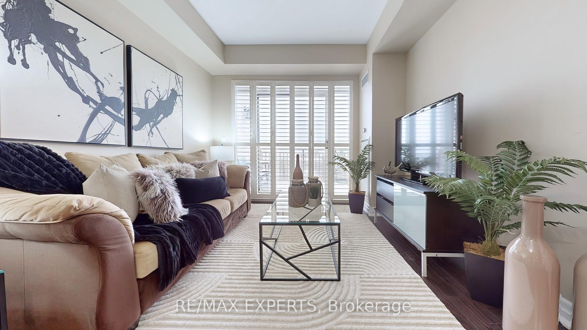 Photo 4 of Unit 409, 180 John West Way, Aurora, Bayview Wellington — HOMEH