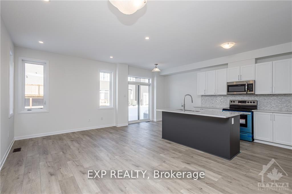 Photo 6 of 1006 Ballyhale Heights, Ottawa, Barrhaven - Half Moon Bay — HOMEH