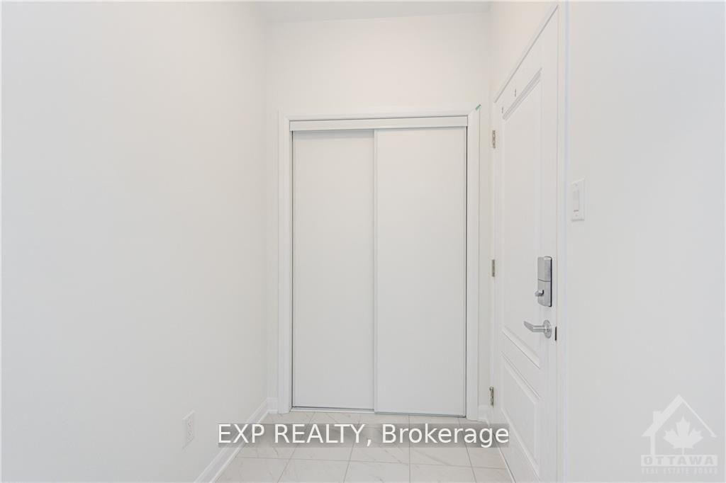 Photo 13 of 1006 Ballyhale Heights, Ottawa, Barrhaven - Half Moon Bay — HOMEH