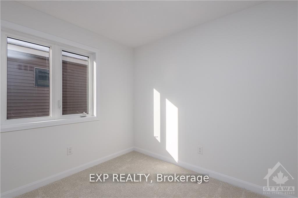 Photo 18 of 1006 Ballyhale Heights, Ottawa, Barrhaven - Half Moon Bay — HOMEH