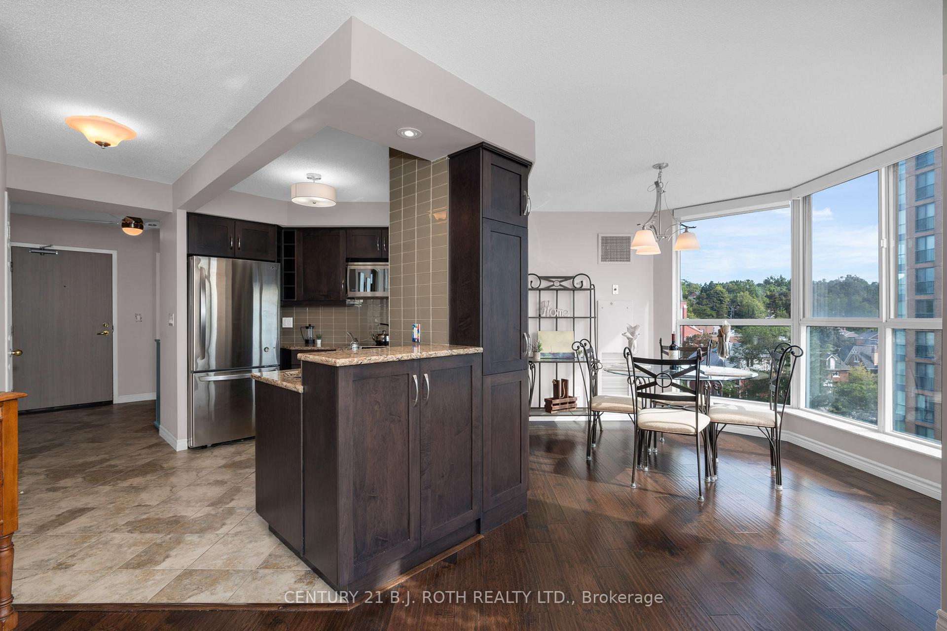 Photo 6 of Unit 907, 140 Dunlop Street E, Barrie, City Centre — HOMEH