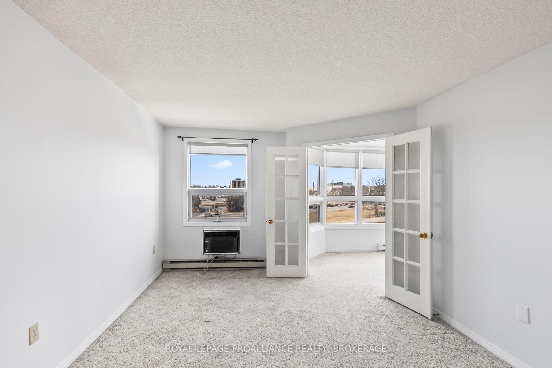 Photo 8 of Unit 507, 675 Davis Drive, Kingston, East Gardiners Rd — HOMEH